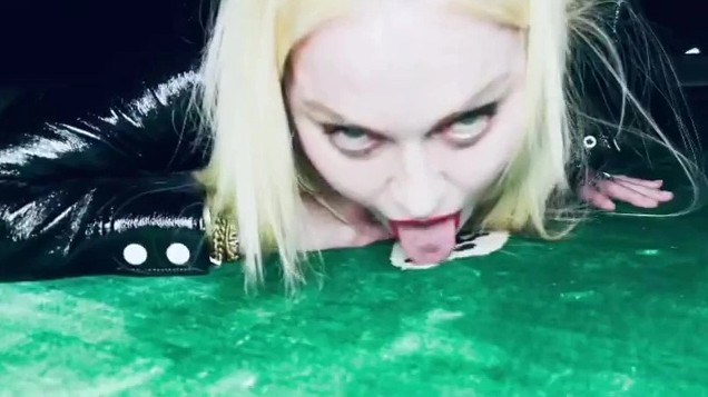 Madonna curte a vida em vídeo publicado no Instagram (Foto: Reprodução/Instagram)