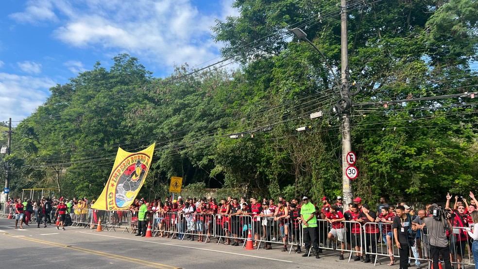 Torcedores do Flamengo no Ninho &mdash; Foto: Leticia Marques / ge