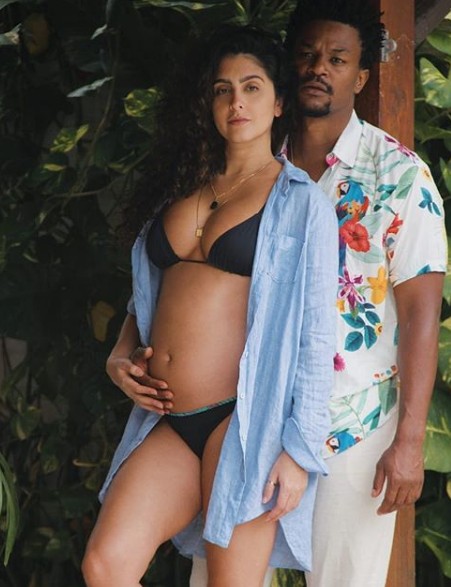 David Junior e Yasmin Garcez, que está grávida do primeiro filho do casal (Foto: Reprodução)