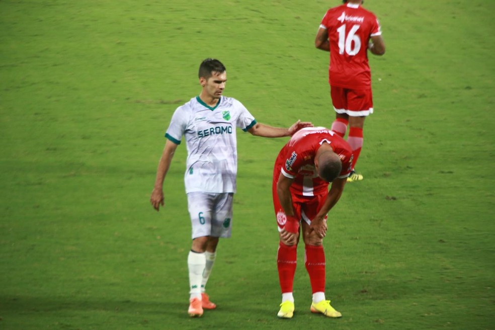 Inferno Vermelho America Rn Volta A Fracassar E Soma Mais Uma Eliminacao Na Serie D America Rn Ge