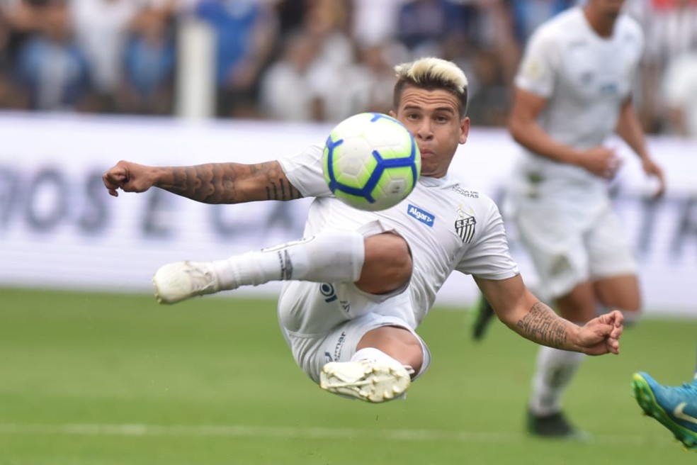 Soteldo em ação durante o jogo contra o Avaí — Foto: Ivan Storti/Santos FC