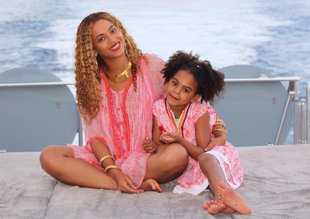 Beyoncé Curte Férias Com A Família Em Iate Na Itália Vogue Gente 8809