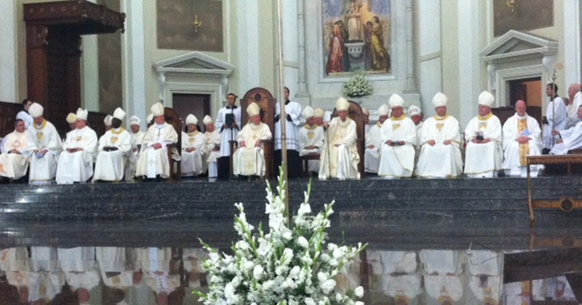 G1 Novo arcebispo da arquidiocese de Porto Alegre é empossado em