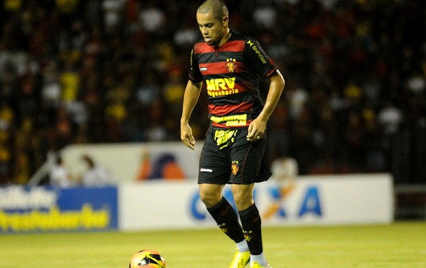 felipe azevedo sport (Foto: Aldo Carneiro / Pernambuco Press)