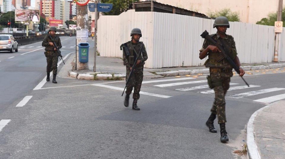 Exército começa a patrulhar as ruas no Espírito Santo (Foto: Reprodução/Facebook)