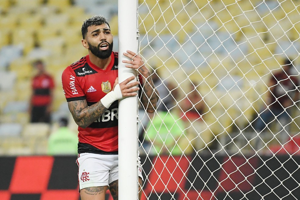 Gabigol pede calma à torcida e desabafa após eliminação do Flamengo: Decepcionante