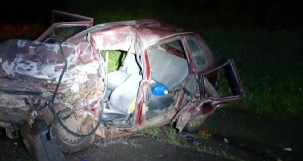 Veículo ficou completamente destruído após colisão em Rodovia de Cosmópolis — Foto: Redes Sociais
