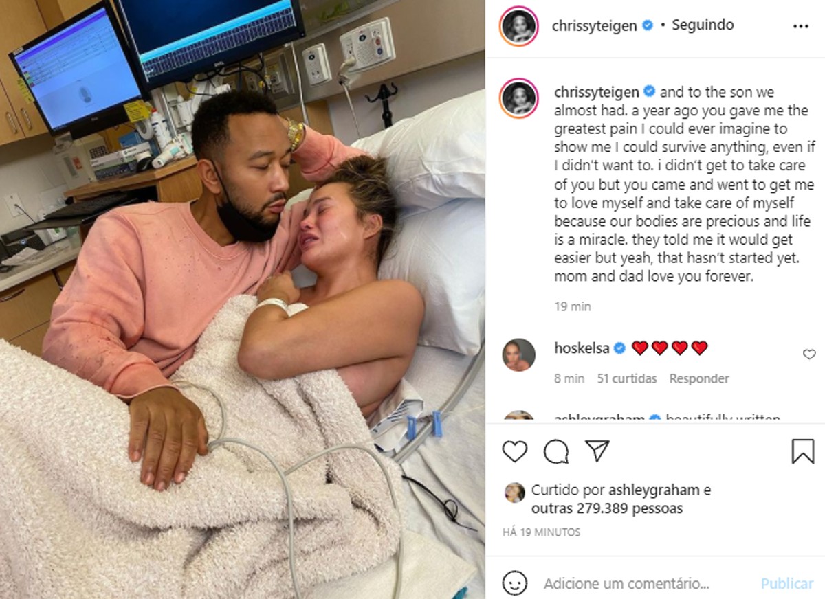 Chrissy Teigen relembra morte do filho após parto prematuro (Foto: Reprodução/Instagram)