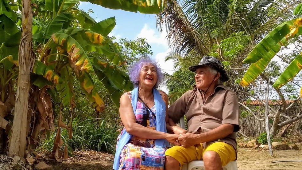 Após 62 anos, casal de idosos têm reencontro e passam a viver juntos no Ceará. — Foto: Isabel Brandão/Arquivo pessoal