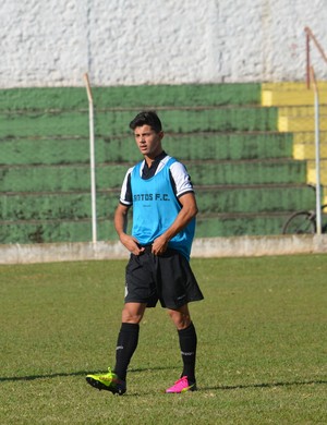 Bruno Moreira é um dos destaques do Santos na Taça BH de Futebol Júnior deste ano (Foto: Régis Melo)