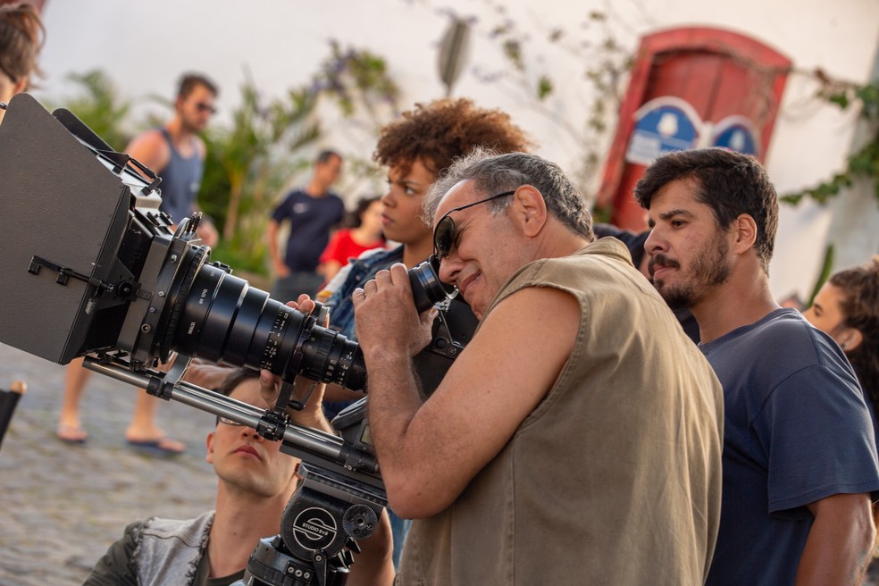 Humberto Martins como Herculano, diretor de cinema que estÃ¡ rodando o filme de seus sonhos â€” Foto: Paulo Damasceno/Gshow