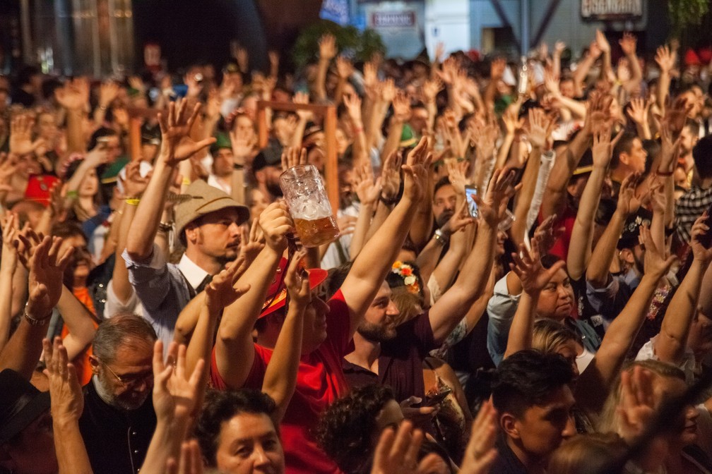 Mais de 67 mil pessoas passaram pela Oktoberfest no s&aacute;bado (Foto: L&eacute;o Laps/Divulga&ccedil;&atilde;o)