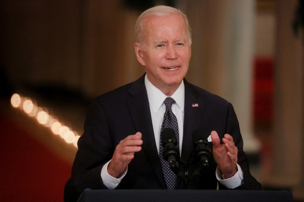 Biden prop&otilde;e suspender imposto federal sobre pre&ccedil;o da gasolina por tr&ecirc;s  meses | Economia | G1