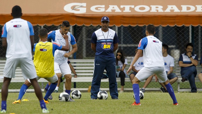 Deivid usa exemplo da Seleção de 82  para vencer o Campeonato Mineiro