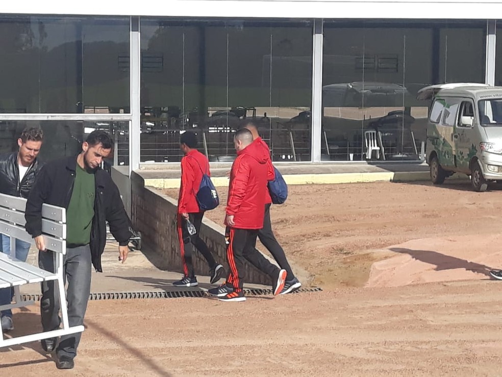 Vitinho est&aacute; com a delega&ccedil;&atilde;o que viajou para o Rio Grande do Sul (Foto: Beto Azambuja/GloboEsporte.com)