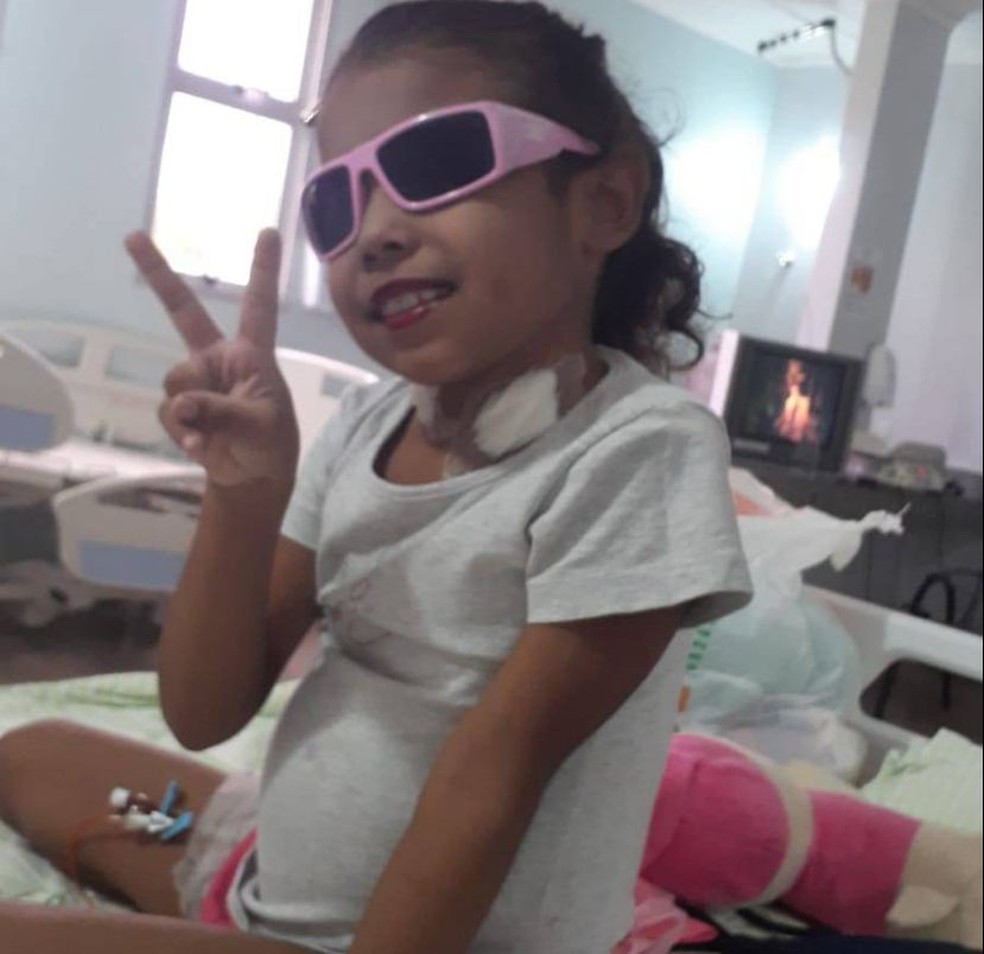 Nos últimos três anos, Yasmim Miranda fez o mesmo pedido no Natal: um rim — Foto: Arquivo pessoal/ Reprodução