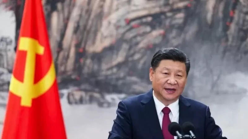 Presidente chinês Xi Jinping; acordo da China com Ilhas Salomão preocupa EUA e outros países (Foto: Getty Images via BBC News Brasil )