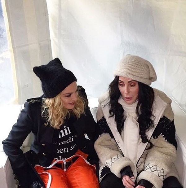 Madonna e Cher (Foto: Reprodução/Instagram)