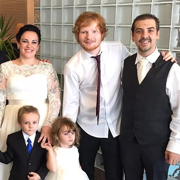 Ed Sheeran cantou a música da primeira dança dos recém-casados (Foto: Reprodução / Instagram Ed Sheeran)