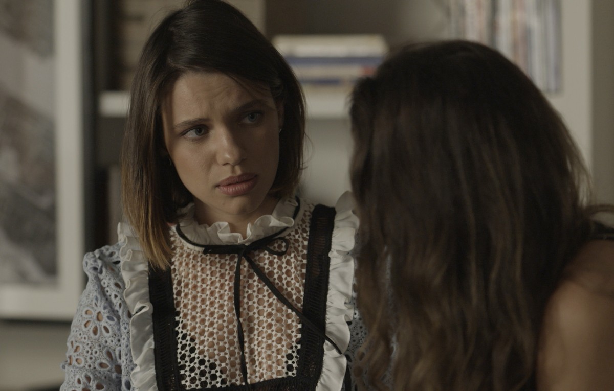 Atriz Que Faz Cibele Em A Força Do Querer Dicas De Moda Blusa De Cibele E Sucesso No Capitulo De 28 7 De