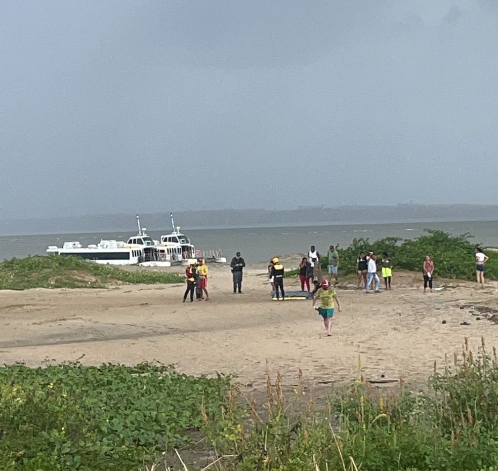 Corpo de jovem desparecido na praia do Amor é encontrado em São Luís — Foto: Divulgação/Redes sociais