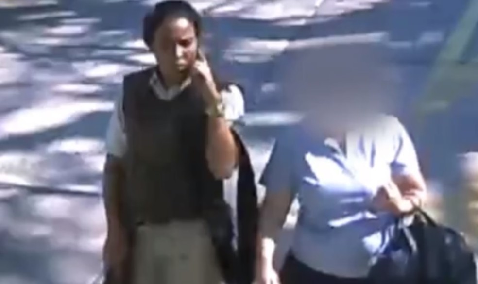 Suspeita de participar de sequestro vestia farda de PM — Foto: Reprodução/TV Santa Cruz
