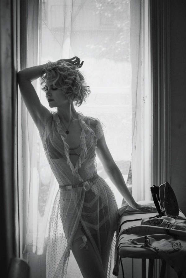 Aos 48 anos, Nicole Kidman exibiu uma linda forma física (Foto: Reprodução/Interview Magazine)