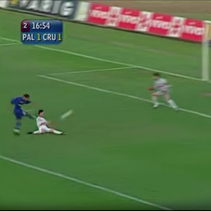 VÍDEO: Cruzeiro dá presente de grego no aniversário do Palmeiras