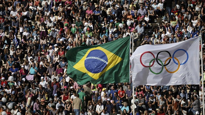 cerimônia de passagem da tocha olímpica, Olimpíadas, Rio 2016 (Foto: Reuters)