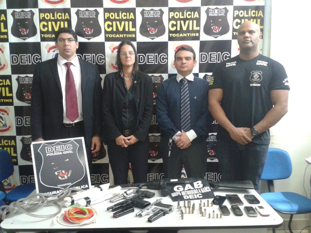 Polícia Civil diz em entrevista que quadrilha desarticulada planejava novo assalto (Foto: Aurora Fernandes/TV Anhanguera)