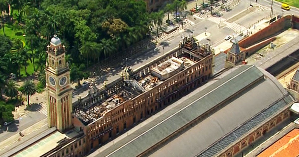 G1 - Fechado após incêndio em museu, acesso à Estação da Luz é reaberto -  notícias em São Paulo