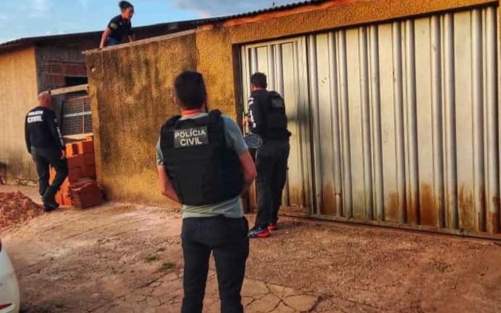 Polícia Civil efetua prisão de três suspeitos de dar golpe em pousada em Alto Paraíso de Goiás — Foto: Divulgação/Polícia Civil