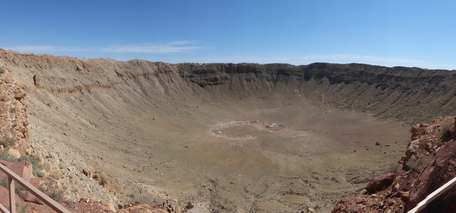 Cratera de Barringer, no Arizona - a mais bem preservada do mundo (Foto: Greg Goebel | flickr | creative commons)