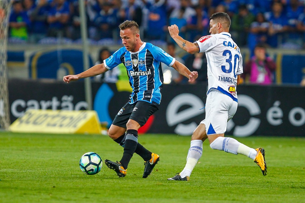 Grêmio enfrenta o Cruzeiro pela primeira vez na história da Série B