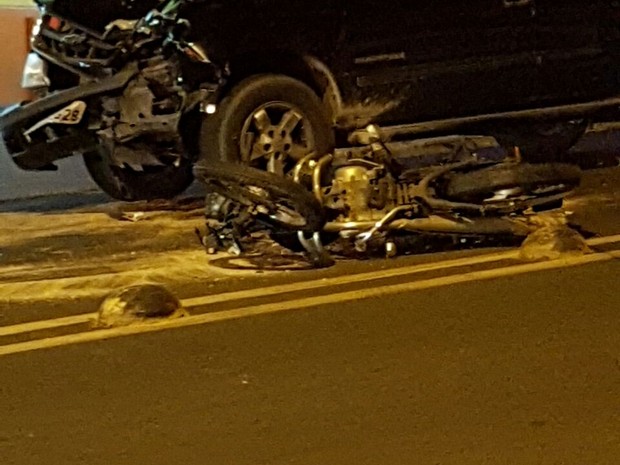 Acidente aconteceu na noite de sábado em Bauru  (Foto: Arquivo pessoal)