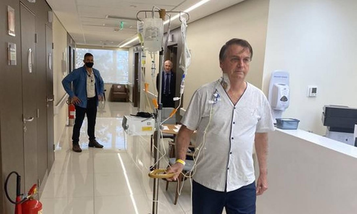 Após foto de Bolsonaro sem máscara, hospital revela teste para covid - Vimarsana News