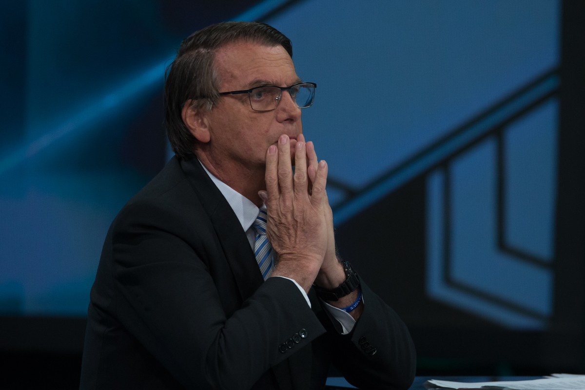 Bolsonaro se isola e não quer visitas