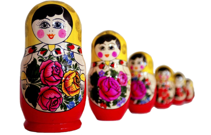 Bonecas russas que cabem uma dentro da outra deram origem ao nome do formato (Foto: Montagem/Edivaldo Brito)