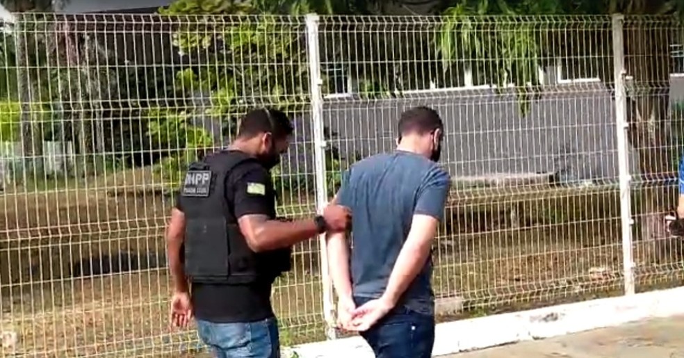 Polícia prende pai e filho suspeitos de matar adolescentes em Teresina — Foto: Andrê Nascimento/g1