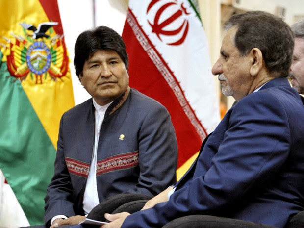 Presidente da Bolívia, Evo Morales, e vice-presidente do Irã, Eshaq Jahangiri, fazem reunião no G77+China  (Foto: AFP Photo/Presidencia/Freddy Zarco)