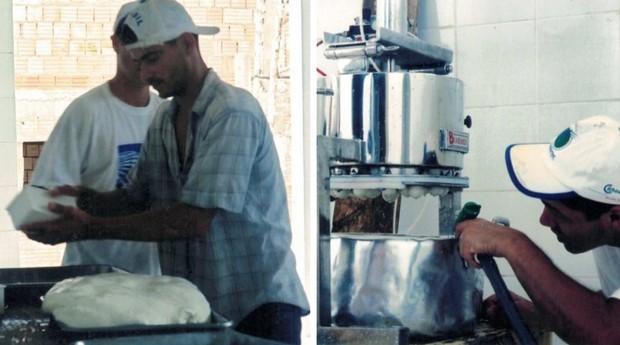 Produção caseira de queijo, antes da expansão da empresa e a primeira máquina de bolinhas de queijo de búfala (Foto: Divulgação/Levitare)
