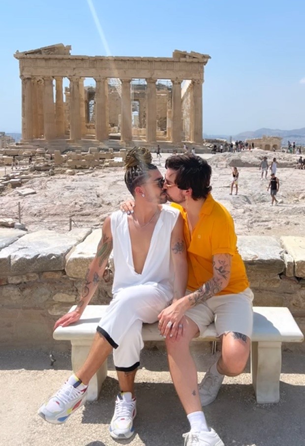 Vitor diCastro relatou ter sido vítima de homofobia na Grécia (Foto: Reprodução/Instagram)