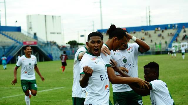 Manaus abre 3 a 0 no primeiro tempo de jogo (Foto:  Janailton Falcão/Manaus FC)