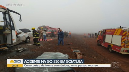 Carro de funerária bate de frente com ônibus e mata motorista em rodovia de  Goiás, Goiás