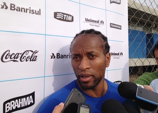 Zé Roberto evita comentar exclusão da Copa do Brasil: Parte do passado