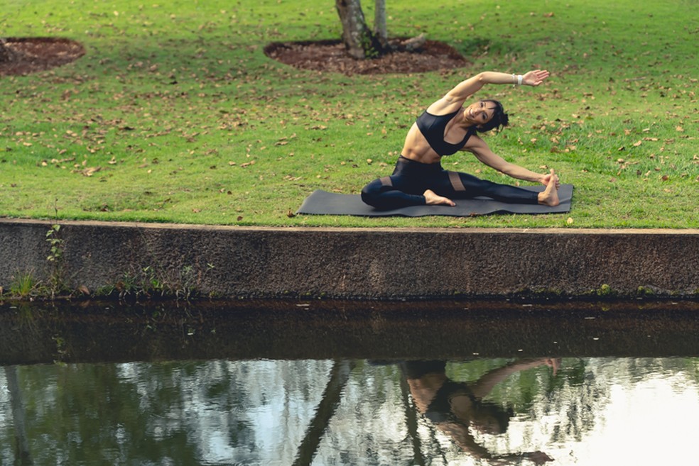 Carol Borba montou canal de vídeos para dar aulas de ginástica e alcançar um público maior — Foto: Arquivo pessoal