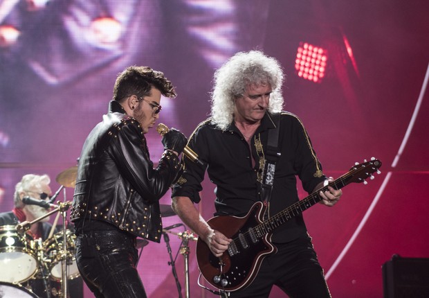 Roger Taylor, Adam Lambert e Brian May durante o Rock in Rio, em 2015 (Foto: Getty Images)