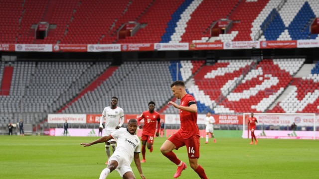 Arquibancadas estavam vazias, mas barulho era grande na Arena de Munique