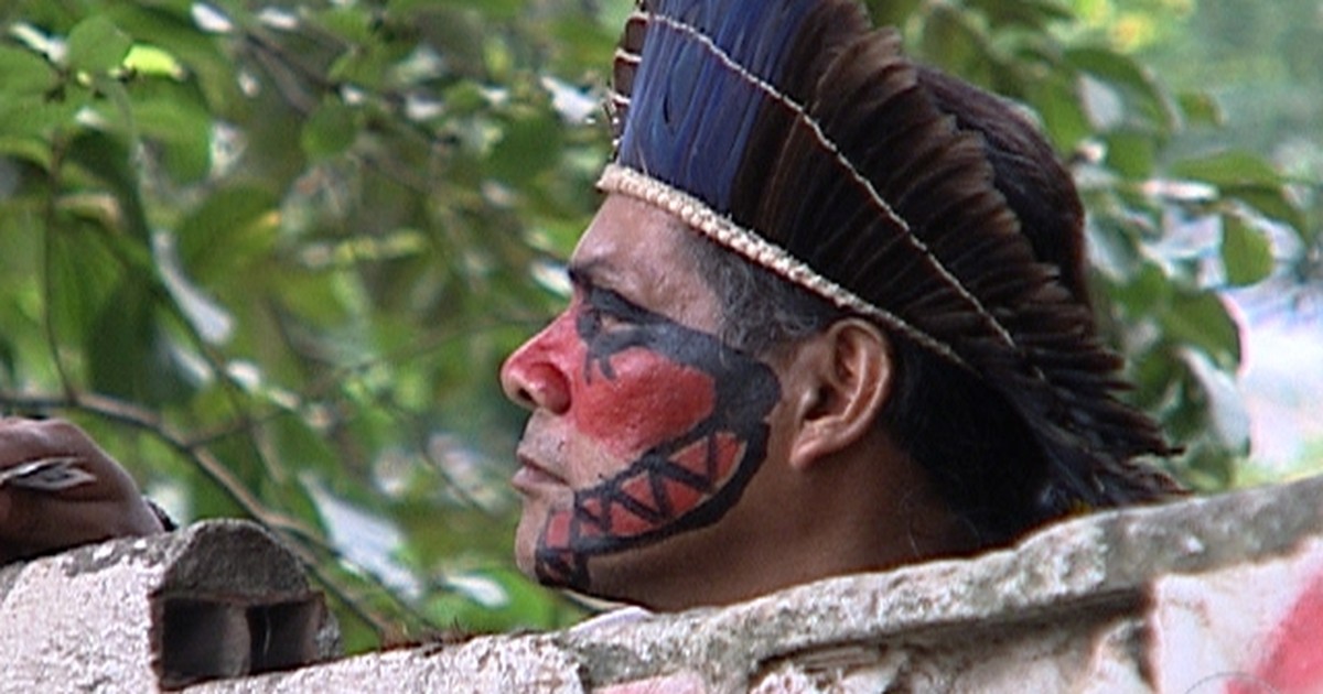 G1 - Governo do RJ dá ultimato e índios ouvem propostas para ...