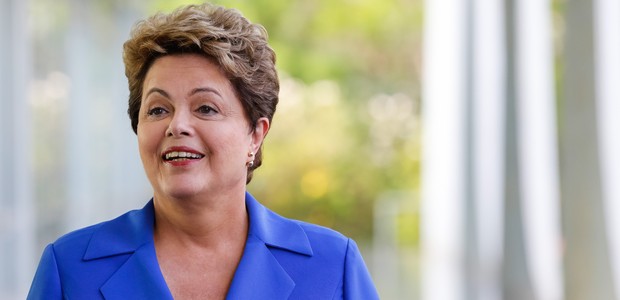 Dilma Rousseff durante entrevista coletiva no Palácio da Alvorada (Foto: Ichiro Guerra/ Dilma 13)